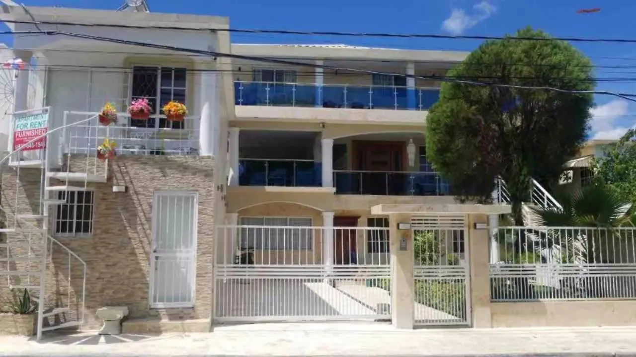 Fully Equipped New 3Br Apt Dt 2Mins To The Beach location